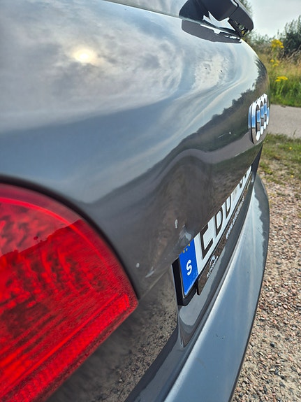 Audi A4 8 of 16