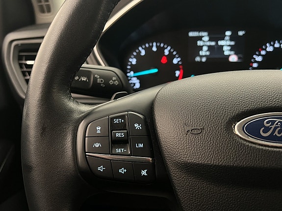 Ford Focus 23 of 29