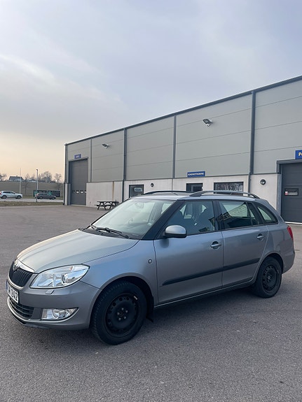 Skoda Fabia 5 of 16
