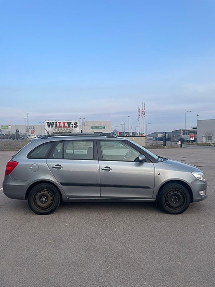 Skoda Fabia 4 of 16
