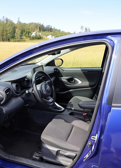 Toyota Yaris 5 of 11