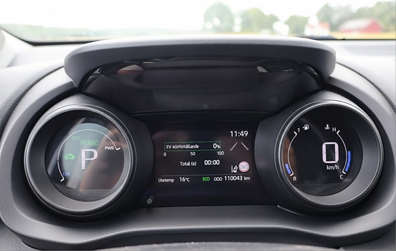 Toyota Yaris 8 of 11