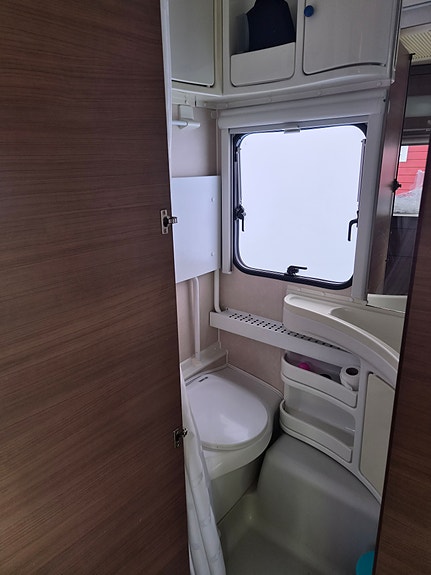 Adria Adiva 543 UI 7 of 8