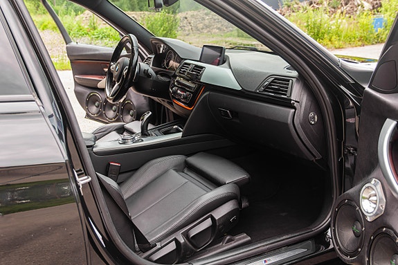 BMW 320d 11 of 23