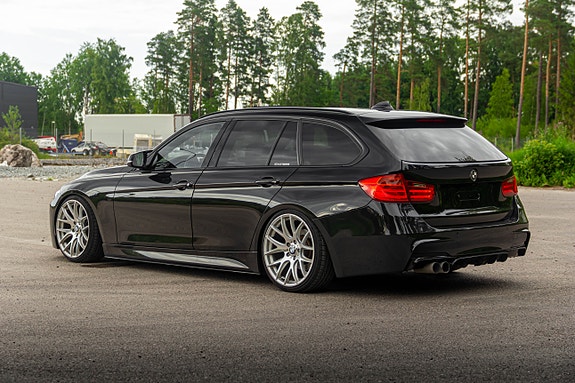BMW 320d 5 of 23