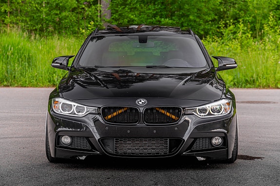 BMW 320d 8 of 23