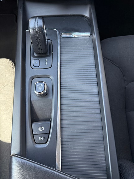 Volvo XC60 8 of 9