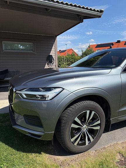 Volvo XC60 3 of 9
