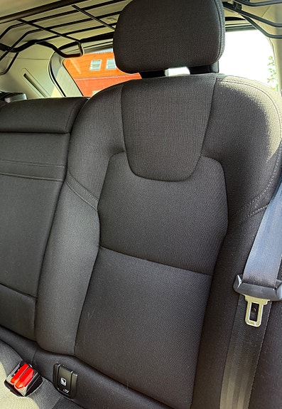 Volvo XC60 5 of 9