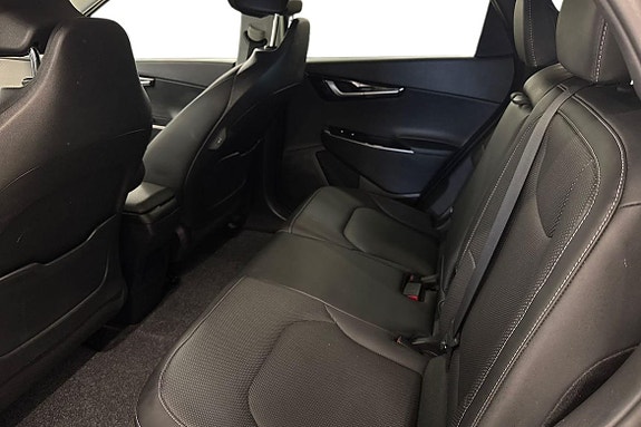 Kia EV6 12 of 19