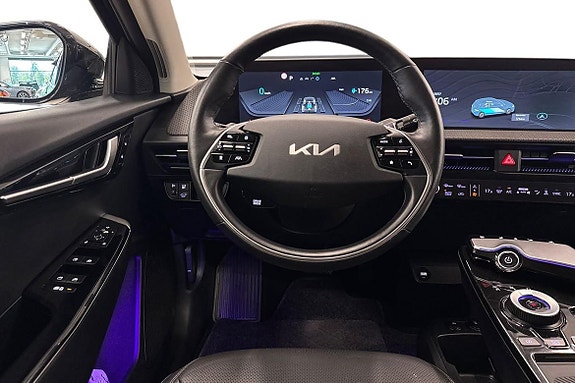 Kia EV6 10 of 19