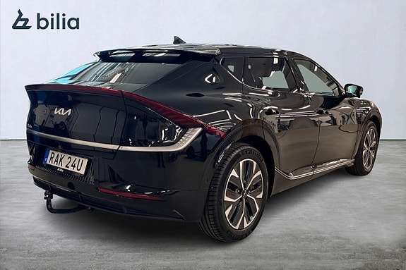 Kia EV6 3 of 19