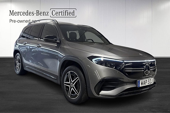 Mercedes-Benz EQB300 2 of 12
