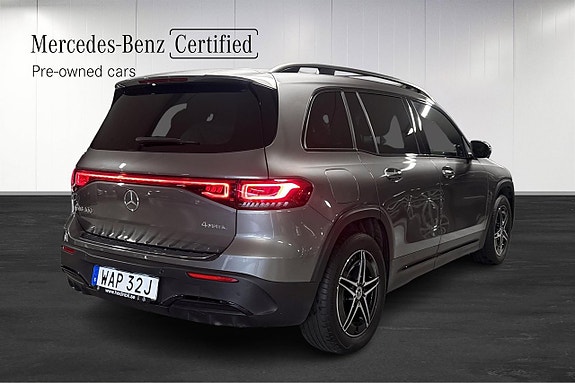 Mercedes-Benz EQB300 4 of 12
