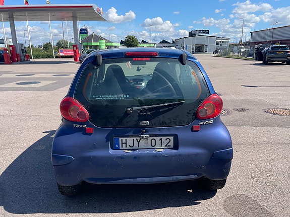 Toyota Aygo 4 of 5