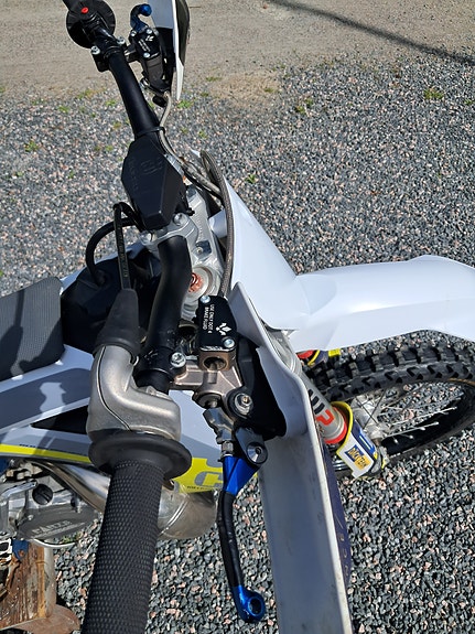 Husqvarna Tc85 6 of 7