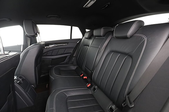 Mercedes-Benz CLS350 15 of 28