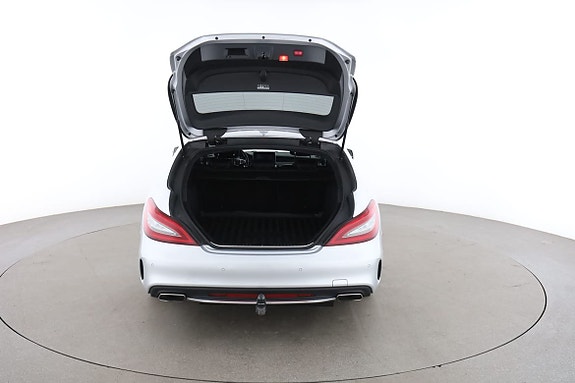 Mercedes-Benz CLS350 17 of 28