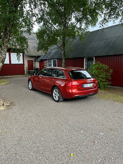 Audi A4 3 of 6