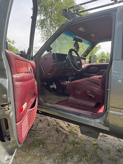 Chevrolet K1500 6 of 6