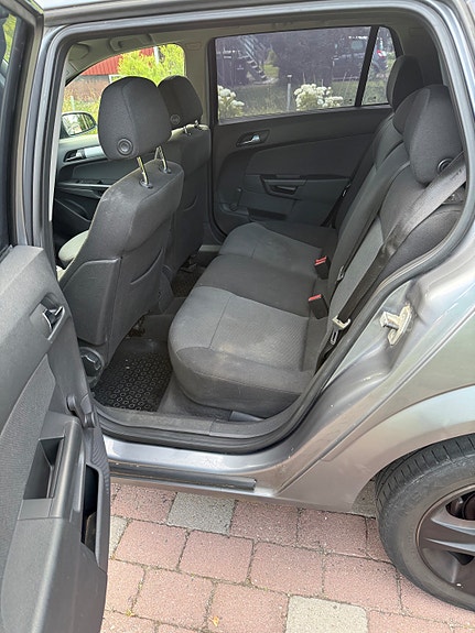 Opel Astra 7 of 7