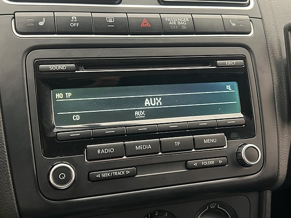 Volkswagen Polo 15 of 25