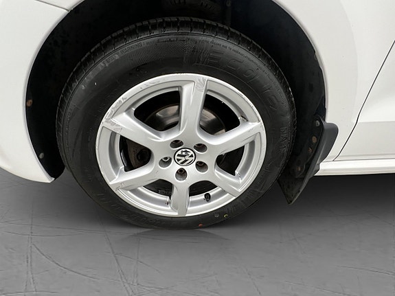 Volkswagen Polo 22 of 25