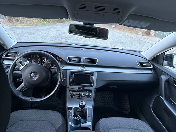 Volkswagen Passat 5 of 7