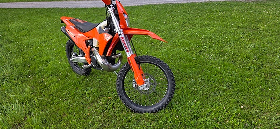 KTM EXC 300 2 of 4