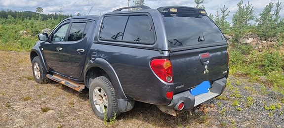 Mitsubishi L200 3 of 6