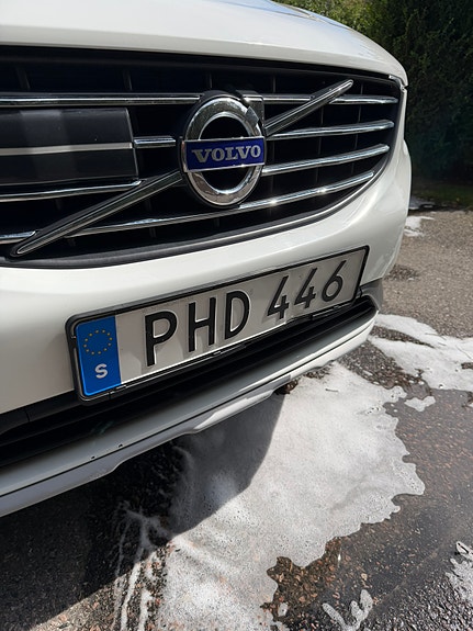 Volvo XC60 8 of 14