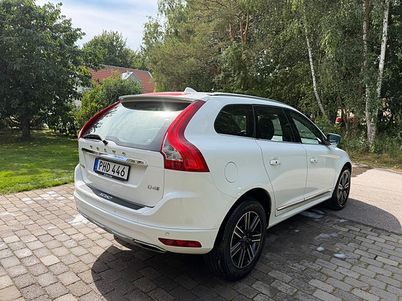 Volvo XC60 5 of 14