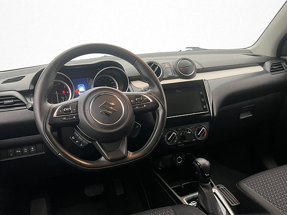 Suzuki Swift 12 of 28