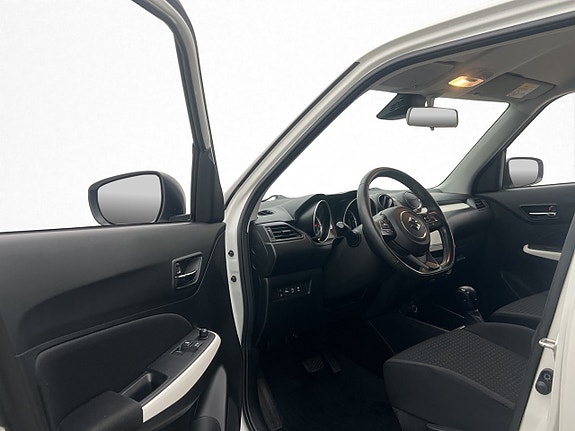 Suzuki Swift 12 of 28