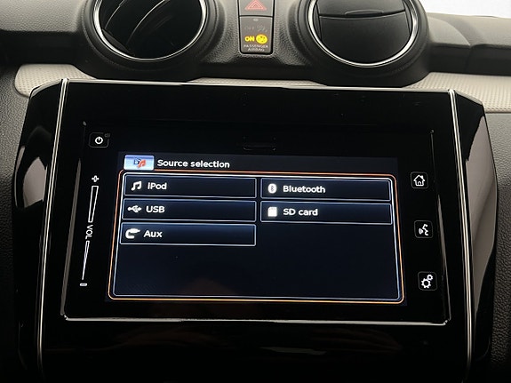 Suzuki Swift 20 of 28