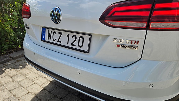 Volkswagen Golf Alltrack 6 of 25