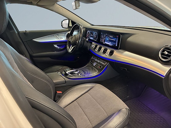 Mercedes-Benz E220 d 10 of 21