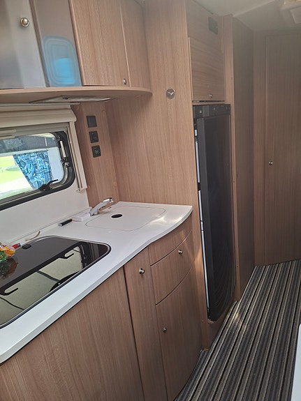 Adria Aviva 563 pt barnkammare 3 of 4
