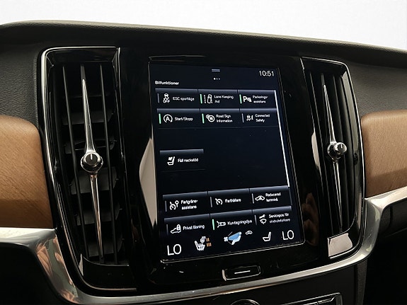 Volvo V90 22 of 30