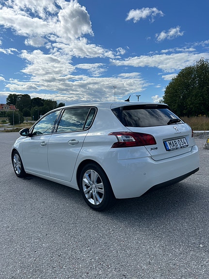 Peugeot 308 5 of 16