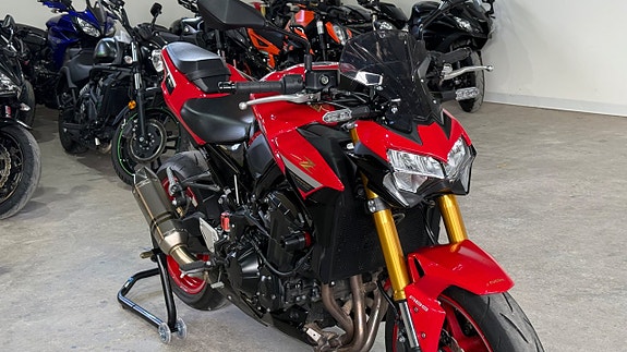 Kawasaki Z900 Akrapovic 0kr insats uttangen 2023 3 of 10