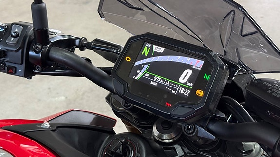 Kawasaki Z900 Akrapovic 0kr insats uttangen 2023 10 of 10