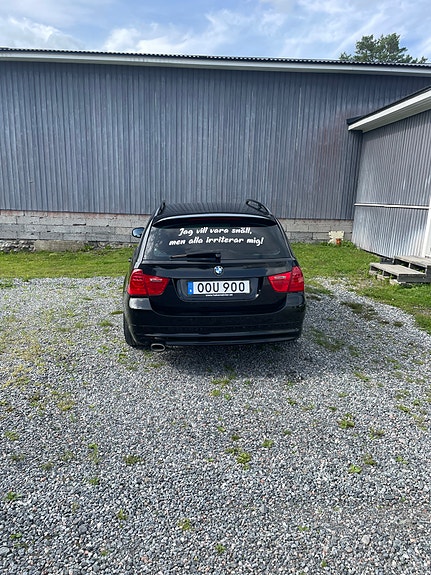 BMW 320d 5 of 10