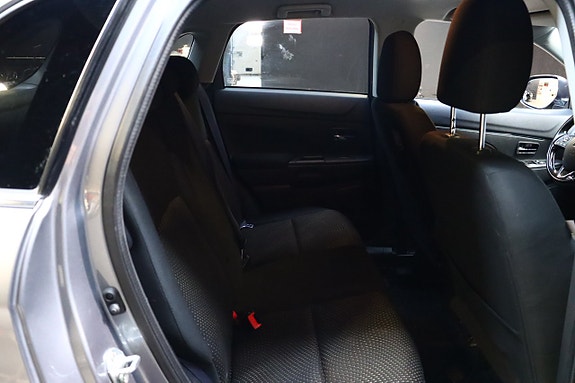 Mitsubishi ASX 13 of 30
