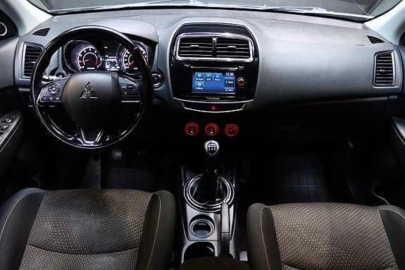 Mitsubishi ASX 17 of 30