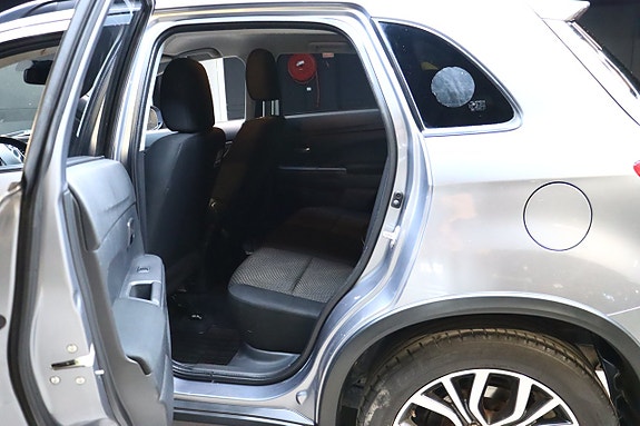 Mitsubishi ASX 12 of 30