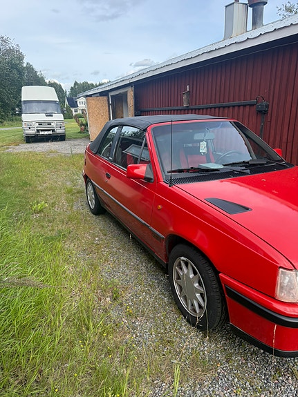 Opel Kadett 3 of 8