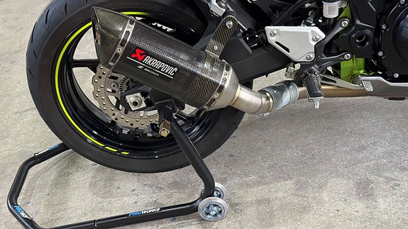 Kawasaki Z900 Akrapovic Helsystem 0kr instas 12 of 12