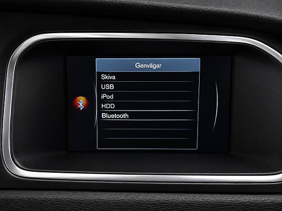 Volvo V40 15 of 17
