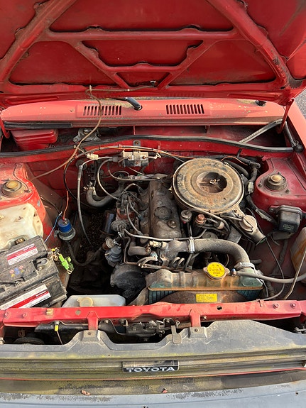 Toyota Starlet 5 of 13